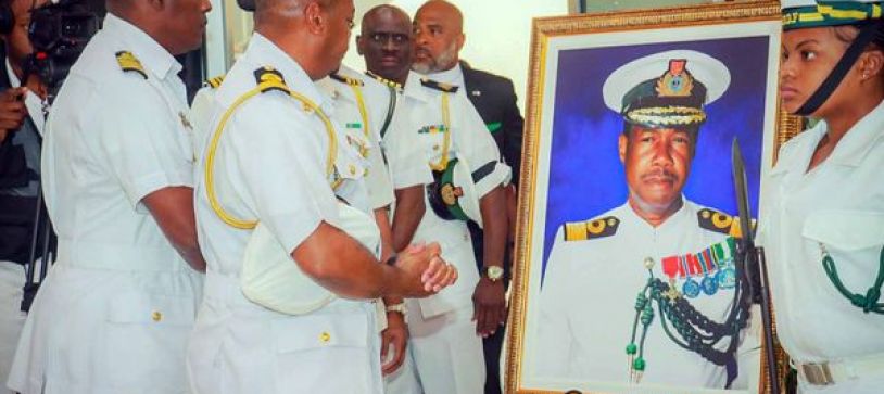 RBDF PAYS TRIBUTE TO FORMER COMMODORE LEON SMITH