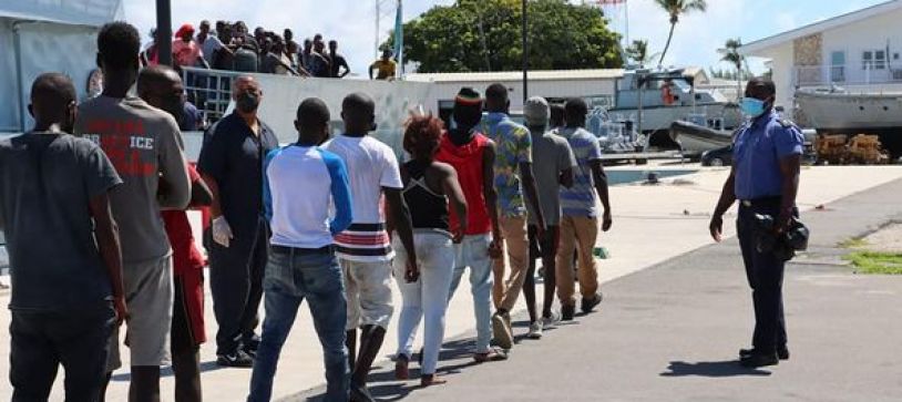 One hundred and eleven (111) irregular migrants were apprehended and are on the way to the capital.