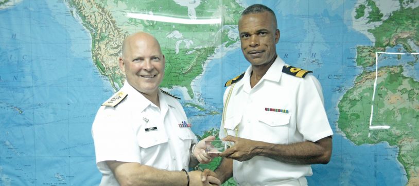 Canadian Rear Admiral visits Commander Defence Force
